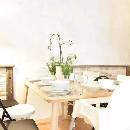 Big Place In Center With Parking Lägenhet *